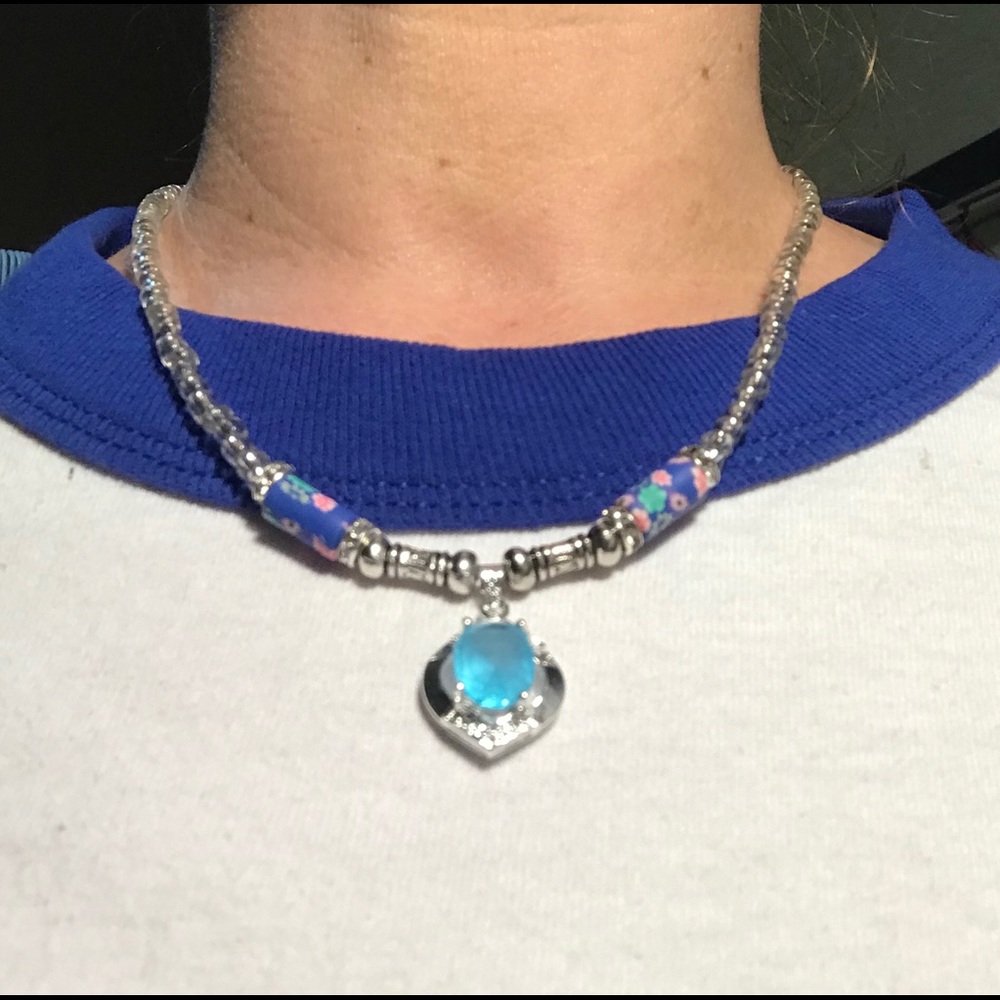 Necklace - Picture 6 of 7